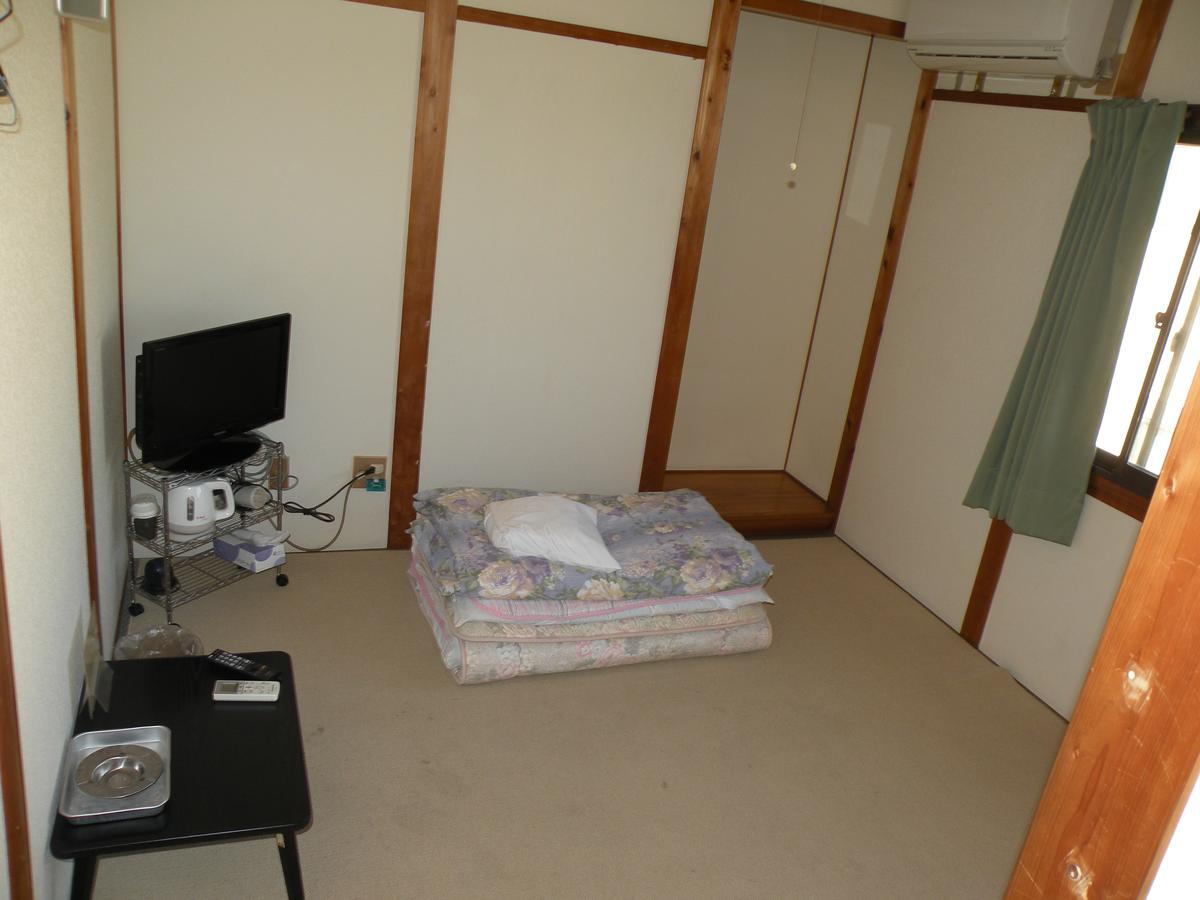 Business Hotel Minshuku Minato Tokushima Exterior photo